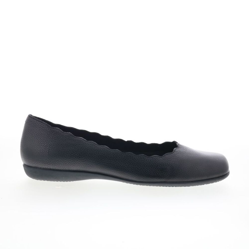 Trotters Womens Sabine Black Shoes (NWT)